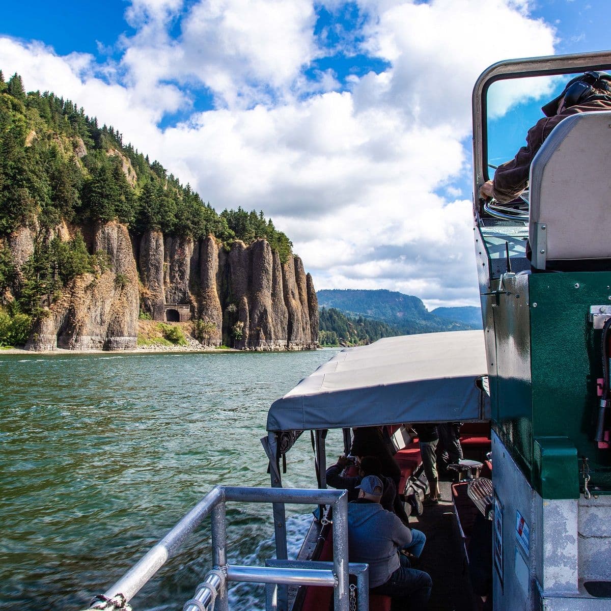 High-Speed Adventure to Multnomah Falls